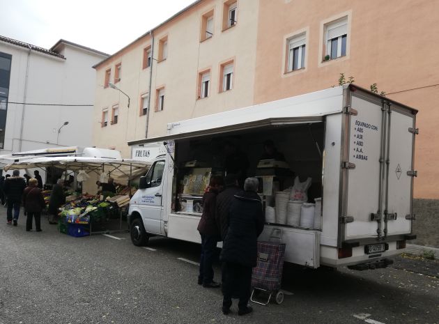 Alberto, el quesero de los mercados segovianos echa el cierre Alberto, el quesero de los mercados segovianos echa el cierre