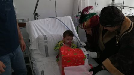 Acercando la magia a los más peques Acercando la magia a los más peques