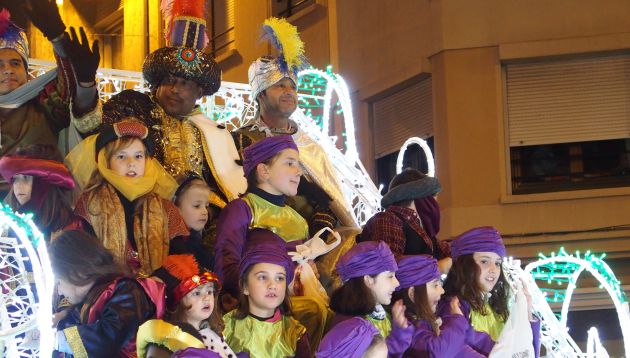 Imagen de la cabalgata de Reyes Magos de Cuenca de años anteriores. Imagen de la cabalgata de Reyes Magos de Cuenca de años anteriores.