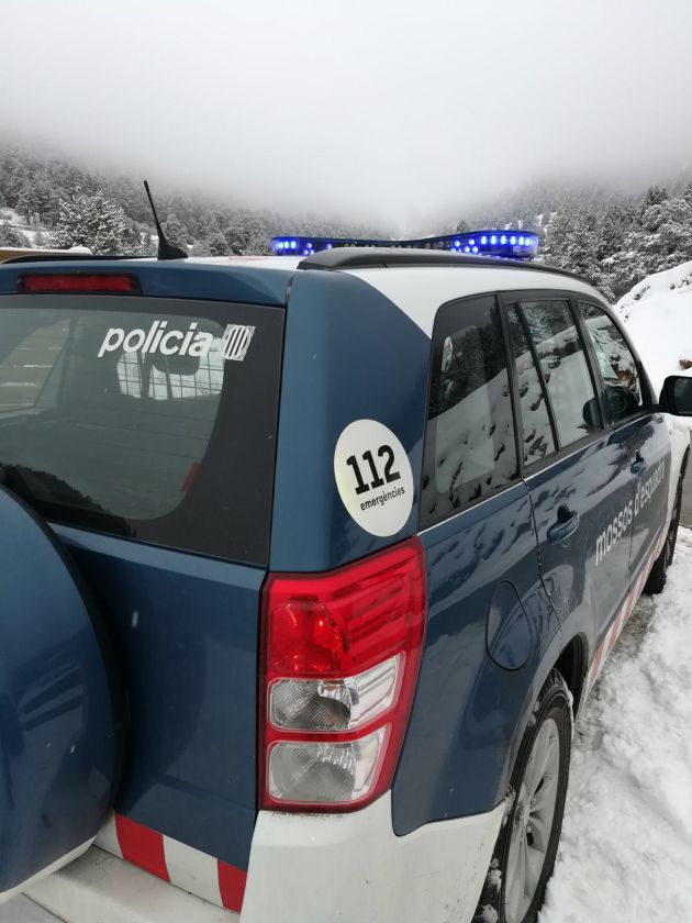 Mossos sin suficiente ropa de invierno Mossos sin suficiente ropa de invierno