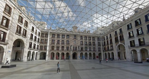 Alternativa mejor valorada de las tres seleccionadas para cubrir la Porticada. Alternativa mejor valorada de las tres seleccionadas para cubrir la Porticada.