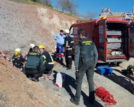 Rescate contrarreloj de un pequeño de dos años atrapado en un pozo Rescate contrarreloj de un pequeño de dos años atrapado en un pozo