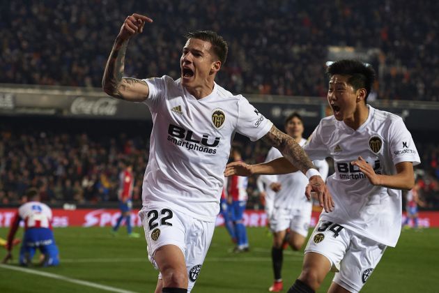 Santi Mina devuelve al Sporting a la cruda realidad Santi Mina devuelve al Sporting a la cruda realidad