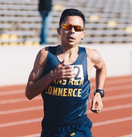 Sergio Mena durante una carrera. Sergio Mena durante una carrera.