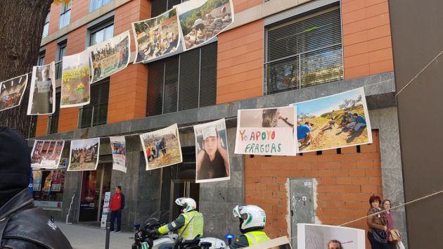 Los repobladores de Fraguas valoran el rechazo a su recurso: "Nos negamos a pagar la demolición, así que podemos entrar todos en prisión": "Nos negamos a pagar la demolición, así que podemos entrar todos en prisión" Los repobladores de Fraguas valoran el rechazo a su recurso: "Nos negamos a pagar la demolición, así que podemos entrar todos en prisión": "Nos negamos a pagar la demolición, así que podemos entrar todos en prisión"