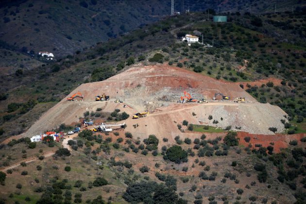 Rescate de Julen en Totalán, Málaga: Ingenieros: "Tenemos la esperanza de llegar cuando antes" a Julen Rescate de Julen en Totalán, Málaga: Ingenieros: "Tenemos la esperanza de llegar cuando antes" a Julen