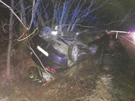 Estado del vehículo, en la cuneta de la A 401 Estado del vehículo, en la cuneta de la A 401