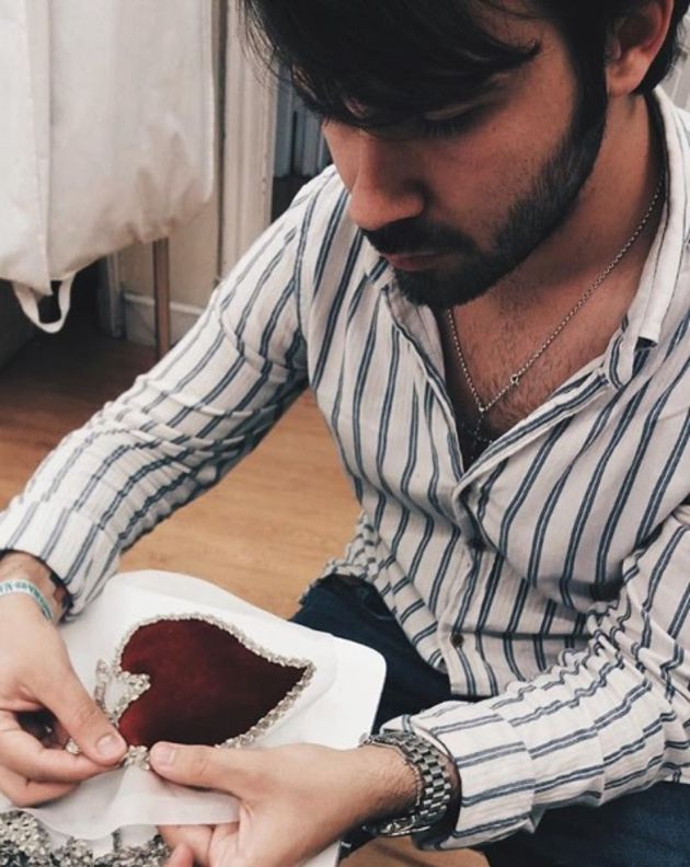 Un joven de Almonacid, entre los diseñadores que van a "arrasar" en 2019: Un joven de Almonacid, entre los diseñadores emergentes en 2019 Un joven de Almonacid, entre los diseñadores que van a "arrasar" en 2019: Un joven de Almonacid, entre los diseñadores emergentes en 2019