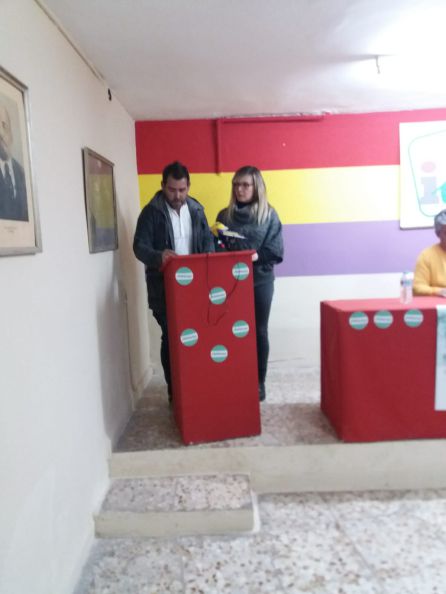 Momento de la intervención de Mateo Justicia, acompañado de María José López Momento de la intervención de Mateo Justicia, acompañado de María José López
