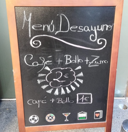 Café con bollo a un euro, la nueva puerta de entrada al laberinto del juego Café con bollo a un euro, la nueva puerta de entrada al laberinto del juego