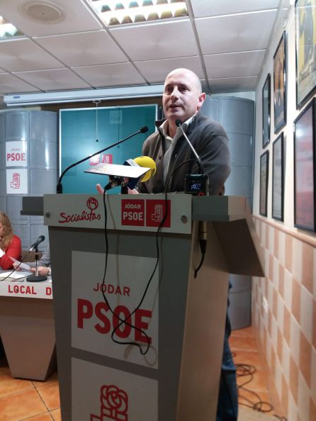 Momento de la intervención de José Luis Hidalgo, candidato a la alcaldía Momento de la intervención de José Luis Hidalgo, candidato a la alcaldía