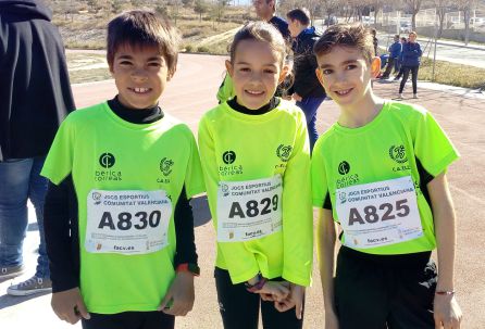 Jóvenes atletas en Elda Jóvenes atletas en Elda