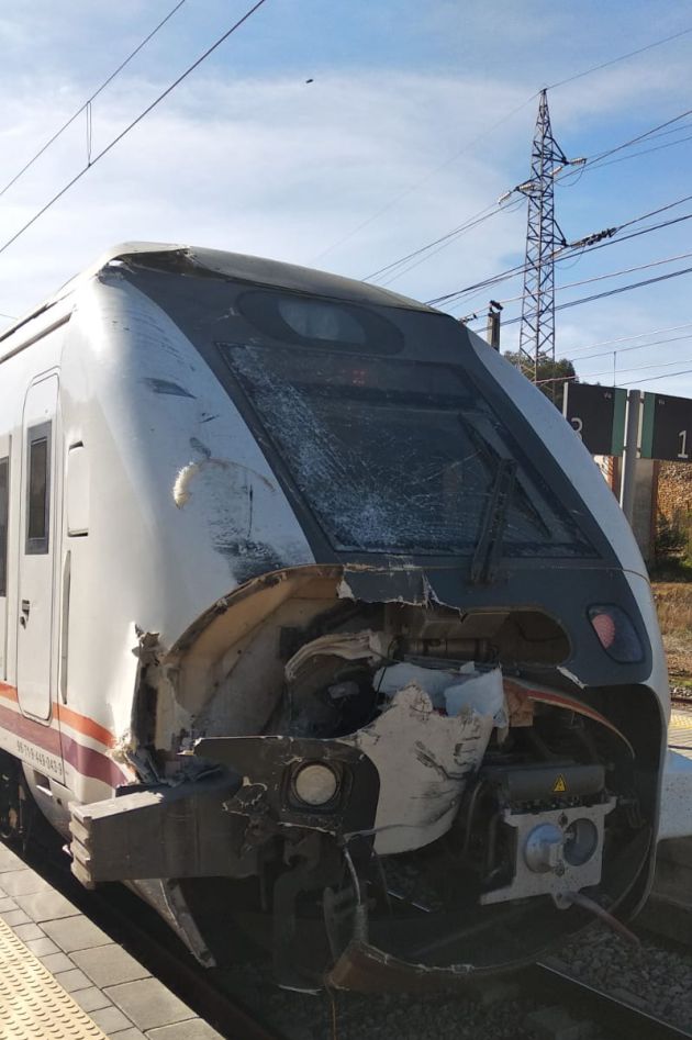 Estado de la máquina del tren siniestrado en Hornachuelos Estado de la máquina del tren siniestrado en Hornachuelos