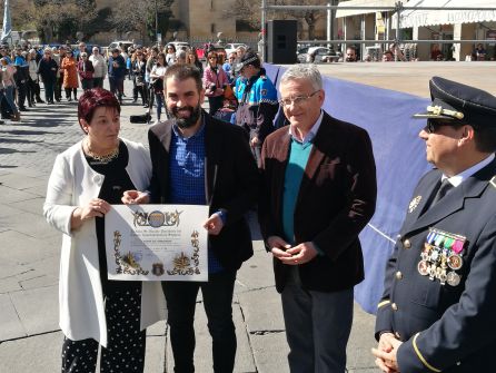 El coordinador del IMD Ramsé Gil recibe el diploma de Guardia Urbano de Honor El coordinador del IMD Ramsé Gil recibe el diploma de Guardia Urbano de Honor