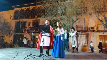 Momento del pregon a cargo de Antonio Rivas y María Muñoz, de la ADC 'Puerta de Mágina' de petanca Momento del pregon a cargo de Antonio Rivas y María Muñoz, de la ADC 'Puerta de Mágina' de petanca