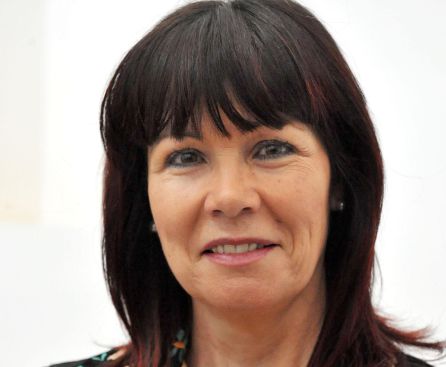 Micaela Navarro, cabeza de lista al Senado por el PSOE de Jaén. Micaela Navarro, cabeza de lista al Senado por el PSOE de Jaén.