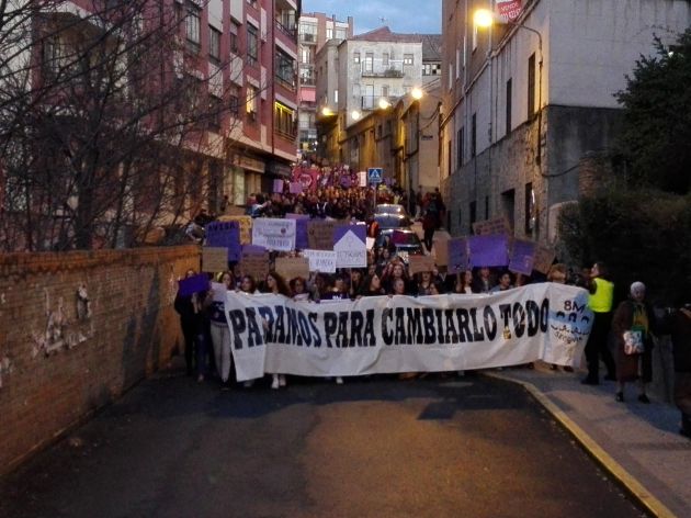 Histórica manifestación del 8M en Segovia Histórica manifestación del 8M en Segovia