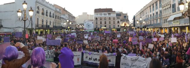La marea morada inunda Ciudad Real La marea morada inunda Ciudad Real