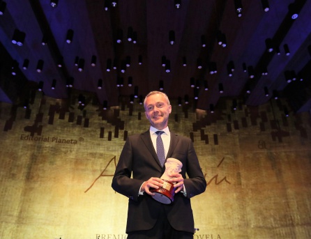Premio Azorín de Novela Elda: Joaquín Camps gana el Premio Azorín de Novela 2019 Premio Azorín de Novela Elda: Joaquín Camps gana el Premio Azorín de Novela 2019