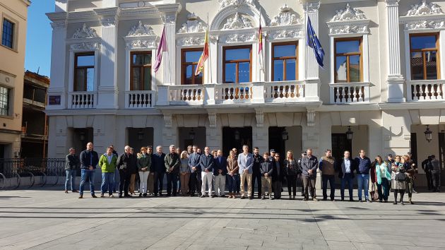 Guadalajara recuerda a las víctimas de los atentados del 11-M en el 15º aniversario: Guadalajara recuerda a las víctimas del 11-M en el 15º aniversario Guadalajara recuerda a las víctimas de los atentados del 11-M en el 15º aniversario: Guadalajara recuerda a las víctimas del 11-M en el 15º aniversario