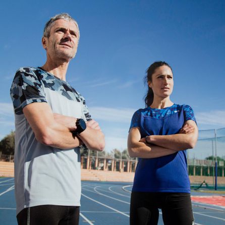Martín Fiz .Un emblema del atletismo. Campeón del mundo y de Europa de Maratón. Medalla de Oro de la Real Orden del Mérito Deportivo. Medalla de Oro de Vitoria. Distinción Lan Onari del Gobierno Vasco (2011) Elena Loyo.Ingeniera. Atleta de fondo. Campeona de España de Campo a través por clubes 2018. Subcampeona de España de Medio Maratón 2018. Entrenada por Martín Fiz. Martín Fiz .Un emblema del atletismo. Campeón del mundo y de Europa de Maratón. Medalla de Oro de la Real Orden del Mérito Deportivo. Medalla de Oro de Vitoria. Distinción Lan Onari del Gobierno Vasco (2011) Elena Loyo.Ingeniera. Atleta de fondo. Campeona de España de Campo a través por clubes 2018. Subcampeona de España de Medio Maratón 2018. Entrenada por Martín Fiz.