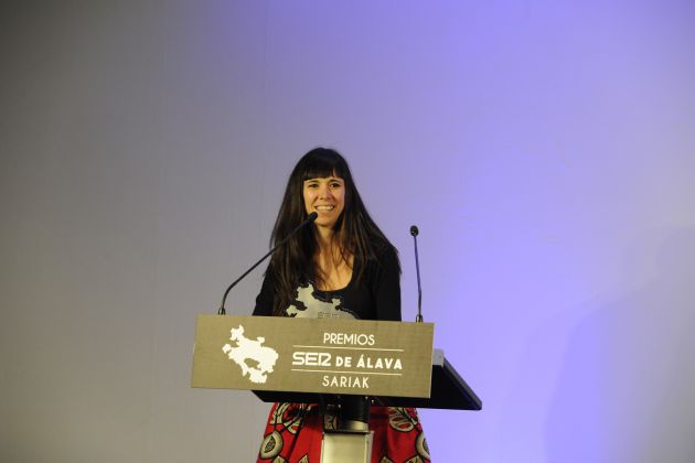 Idoia Moreno, de la ONG Jambo Congo, recibe el Premio SER de Álava 2019, por su trabajo solidario en África Idoia Moreno, de la ONG Jambo Congo, recibe el Premio SER de Álava 2019, por su trabajo solidario en África