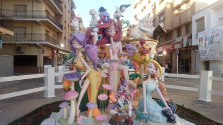 Falla Infantil del distrito Campaments, primer premio de Sección Primera 2019. Falla Infantil del distrito Campaments, primer premio de Sección Primera 2019.