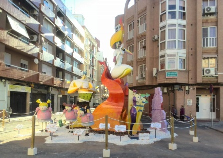 Primer Premio, mejor pintura, ingenio y gracia en Falla el Mocador de Sagunto Primer Premio, mejor pintura, ingenio y gracia en Falla el Mocador de Sagunto