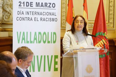 Intervención de Carmen Domínguez en nombre de los voluntarios Intervención de Carmen Domínguez en nombre de los voluntarios