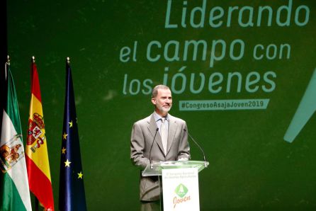 El Rey Felipe VI ha clausurado el Congreso de Jóvenes Agricultores de Asaja en Jaén El Rey Felipe VI ha clausurado el Congreso de Jóvenes Agricultores de Asaja en Jaén
