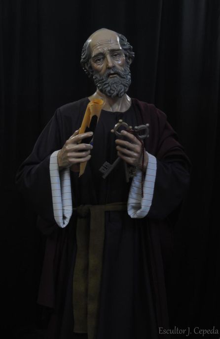 Imagen de San Pedro, obra del escultor e imaginero Jesús Cepeda Imagen de San Pedro, obra del escultor e imaginero Jesús Cepeda