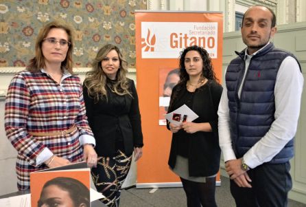 Representantes de la Fundación Secretariado Gitano de Burgos Representantes de la Fundación Secretariado Gitano de Burgos