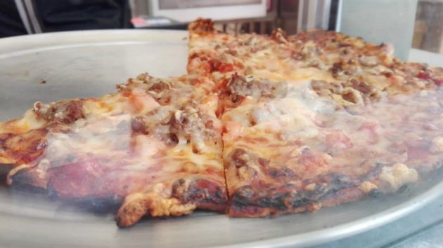 Uno de los irresistibles expositores del Festival Rota Pizza 2019 Uno de los irresistibles expositores del Festival Rota Pizza 2019