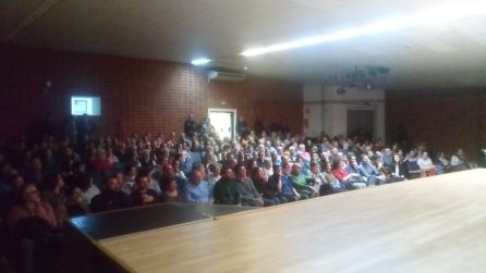 Aforo del auditorio del colegio Llebeig. Aforo del auditorio del colegio Llebeig.