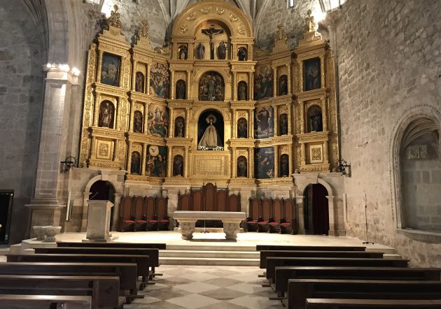 La Iglesia de la Asunción también estrena nuevos suelos de mármol La Iglesia de la Asunción también estrena nuevos suelos de mármol