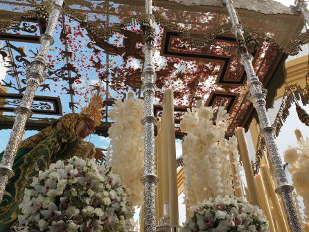 Virgen de la Esperanza Virgen de la Esperanza
