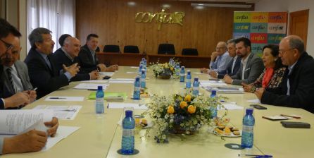 Reunión en la sede de CONFAE Reunión en la sede de CONFAE