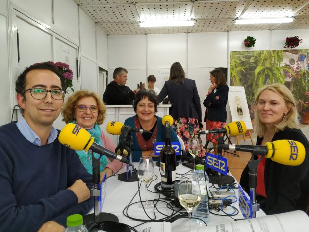 La Tertulia Ciudadana en la cata del vino La Tertulia Ciudadana en la cata del vino