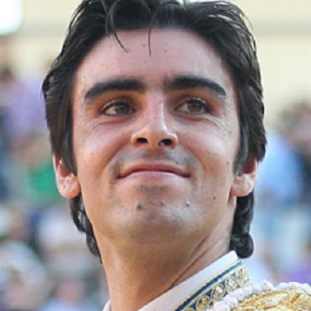 Feria de Sevilla | Toros de Garcigrande para Morante de la Puebla, El Juli y Miguel Ángel Perera: Morante, El Juli y Perera, ante toros de Garcigrande Feria de Sevilla | Toros de Garcigrande para Morante de la Puebla, El Juli y Miguel Ángel Perera: Morante, El Juli y Perera, ante toros de Garcigrande