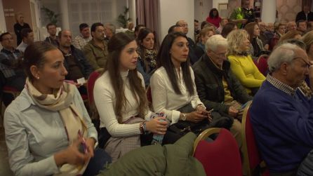 Público asistente al acto de presentacion de la candidatura del PP Público asistente al acto de presentacion de la candidatura del PP