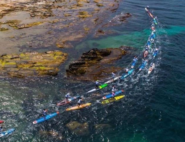 Riders de la primera edición de esta competición de paddle sup Riders de la primera edición de esta competición de paddle sup