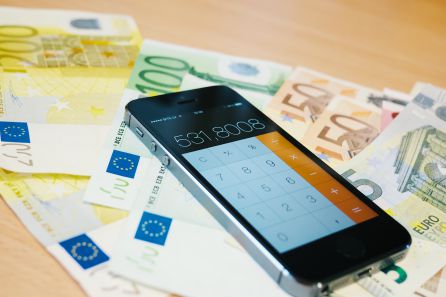 Los partidos estatales obvian la financiación autonómica en la campaña Los partidos estatales obvian la financiación autonómica en la campaña