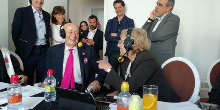 Manuela Carmena junto a Lucio Blázquez en el programa especial de Hoy Por Hoy Madrid desde la Real Casa de Correos. Manuela Carmena junto a Lucio Blázquez en el programa especial de Hoy Por Hoy Madrid desde la Real Casa de Correos.
