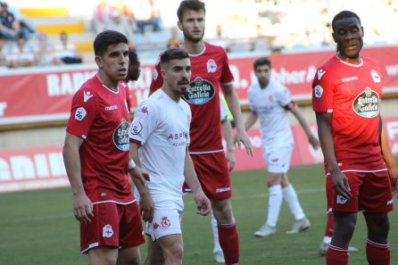 Zelu, entre los numerosos zagueros gallegos Zelu, entre los numerosos zagueros gallegos