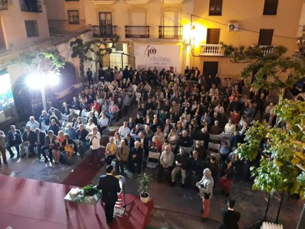 Aspecto que presentaba la Plaza de la Cosntitución durante el acto Aspecto que presentaba la Plaza de la Cosntitución durante el acto