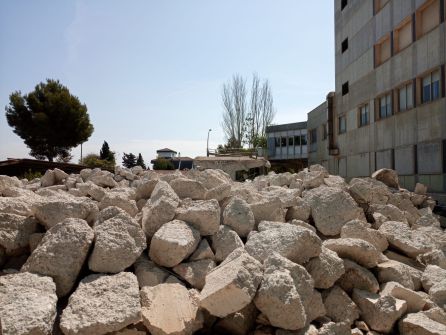 Comienza el derribo de Son Dureta con un coste de unos 2 millones de euros Comienza el derribo de Son Dureta con un coste de unos 2 millones de euros
