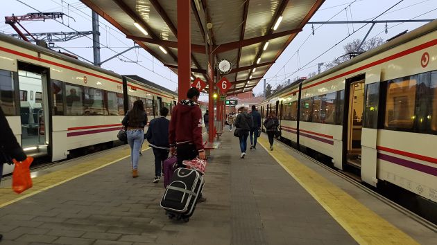 Importantes cambios en el servicio de trenes de Cercanías Madrid por el cierre del túnel de Recoletos durante 6 meses: Miles de viajeros de Guadalajara se verán afectados por el cierre del túnel de Recoletos Importantes cambios en el servicio de trenes de Cercanías Madrid por el cierre del túnel de Recoletos durante 6 meses: Miles de viajeros de Guadalajara se verán afectados por el cierre del túnel de Recoletos