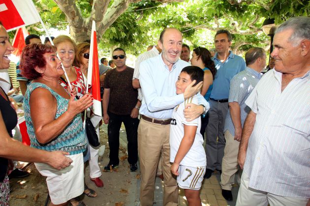 Rubalcaba en la fiesta de la rosa en Tudela de Duero Rubalcaba en la fiesta de la rosa en Tudela de Duero