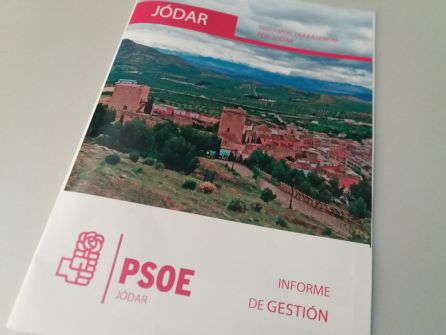 Libro con el Informe de Gestión del PSOE Libro con el Informe de Gestión del PSOE
