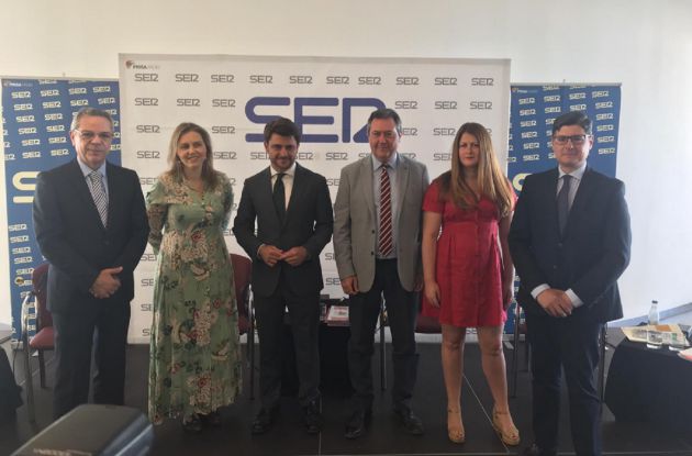 El metro y la política fiscal centran el primer debate a cinco en la SER El metro y la política fiscal centran el primer debate a cinco en la SER
